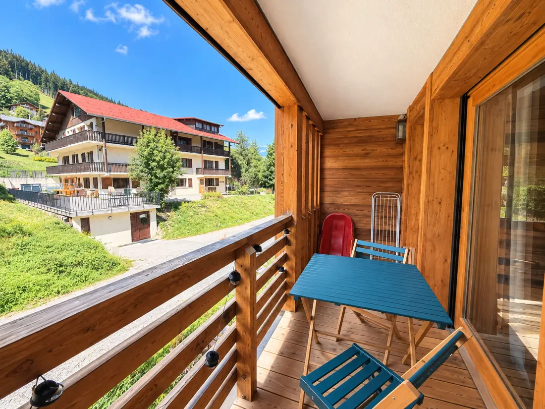 Le Solaret Residence