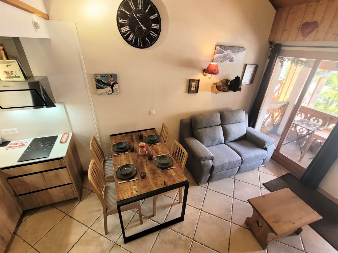 Lion Residence Arany