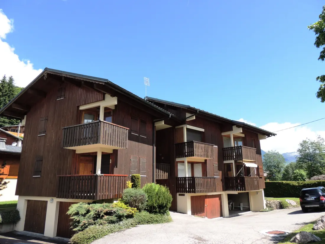 Rebiole Residence