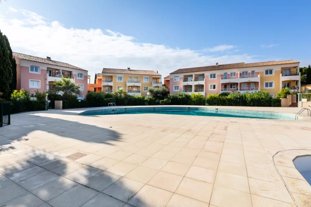 Les Issambres Lauriers - maeva Home