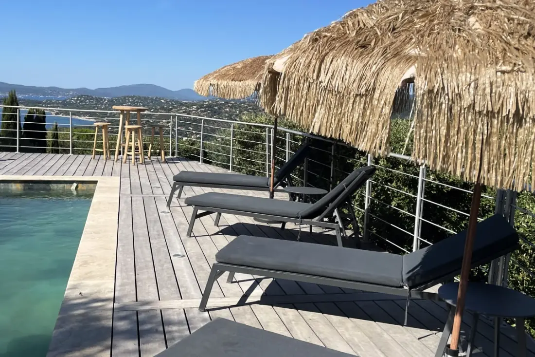Magnificent Villa Pool & View Sea