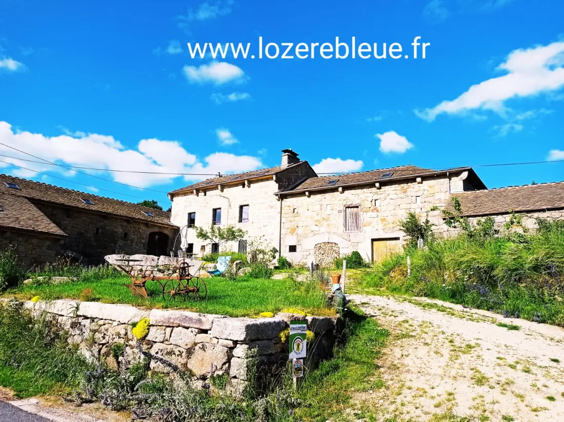 Gîte de France Gîte lozère blau 12 Personen 3 Ohren