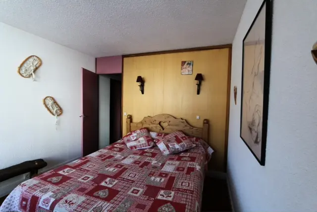 Erkélyes apartman Les Ménuires szívében