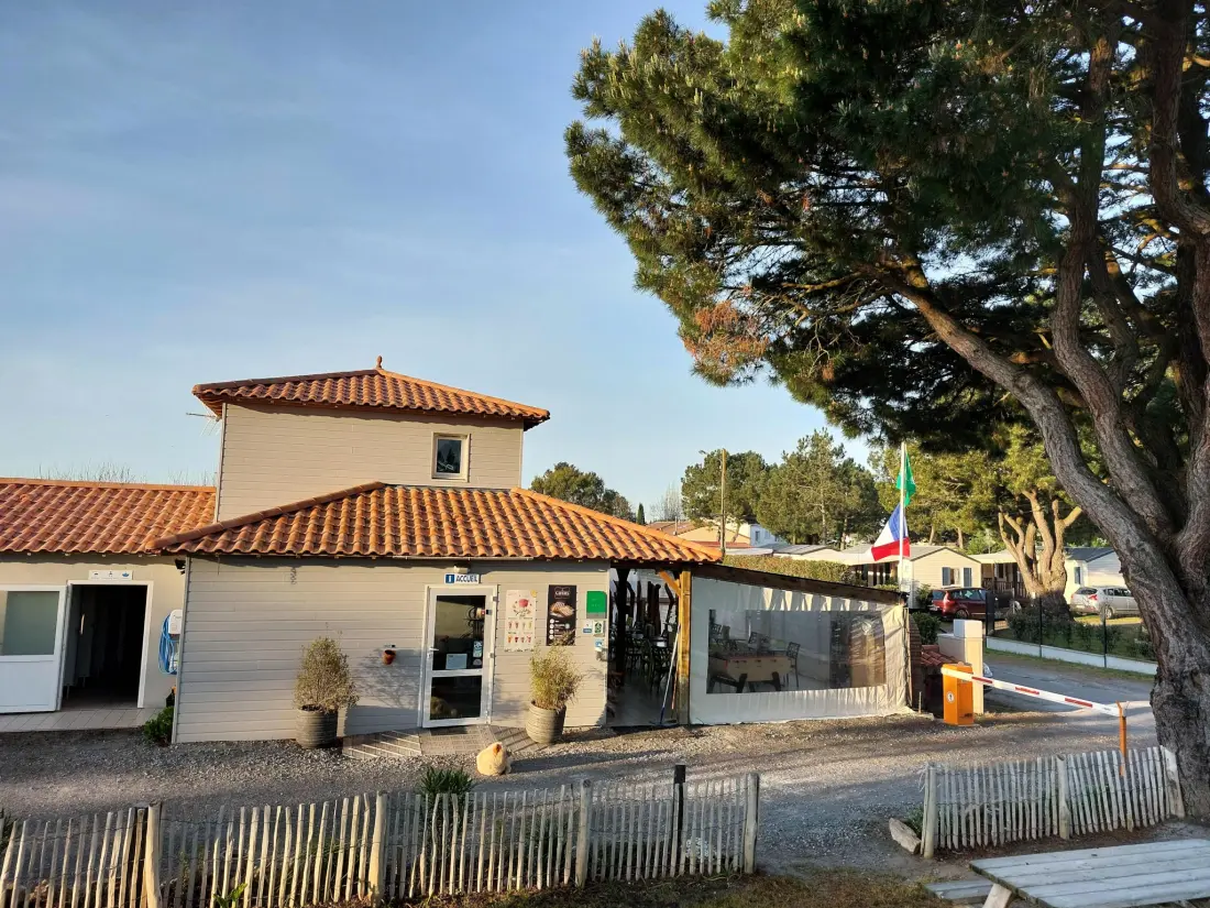 Camping de Prigny 3 Sterne★★★