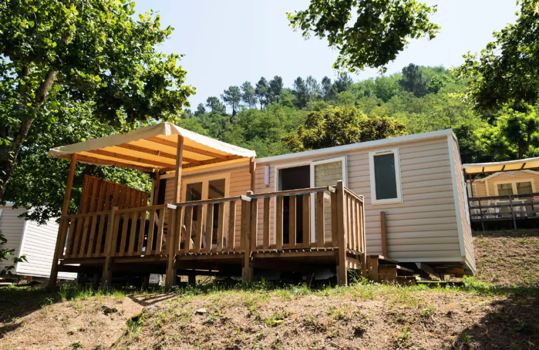 Flower Camping Mas de Champel 4 étoiles★★★★
