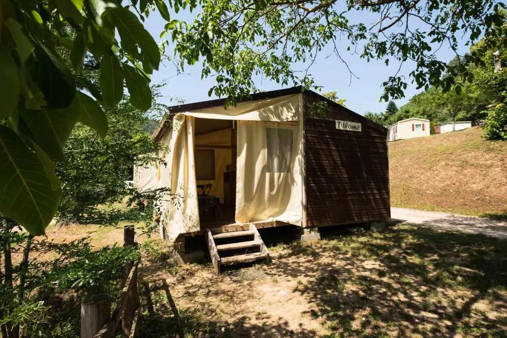 Kwiat Camping Mas de Champel 4 Gwiazdy★★★★ 4 Gwiazdy★★★★ 4 Gwiazdy★★★★ 4 Gwiazdy★★★★