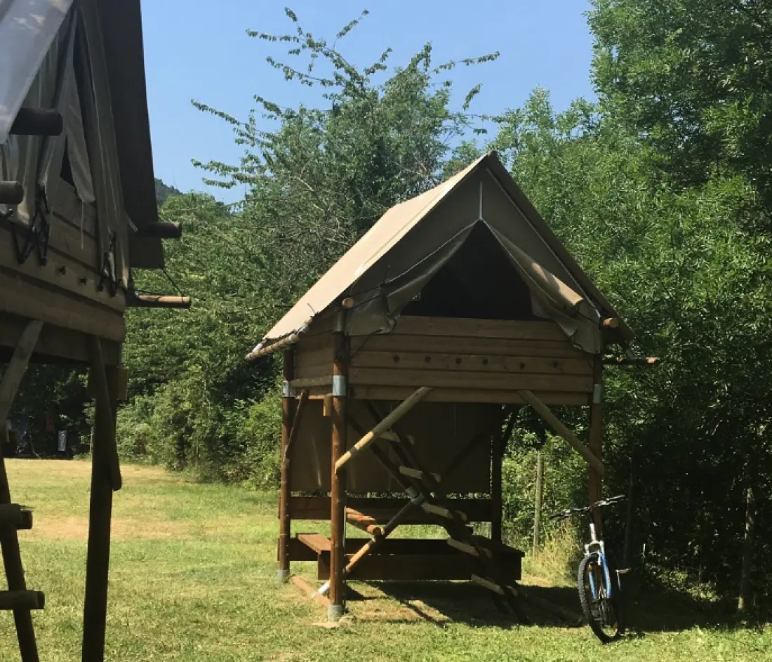 Flower Camping Mas de Champel 4 étoiles★★★★