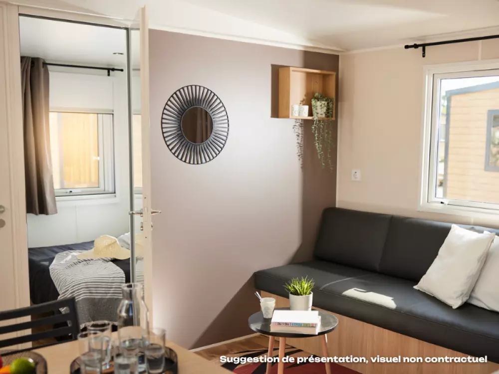 Kwiat Camping Mas de Champel 4 Gwiazdy★★★★ 4 Gwiazdy★★★★ 4 Gwiazdy★★★★ 4 Gwiazdy★★★★