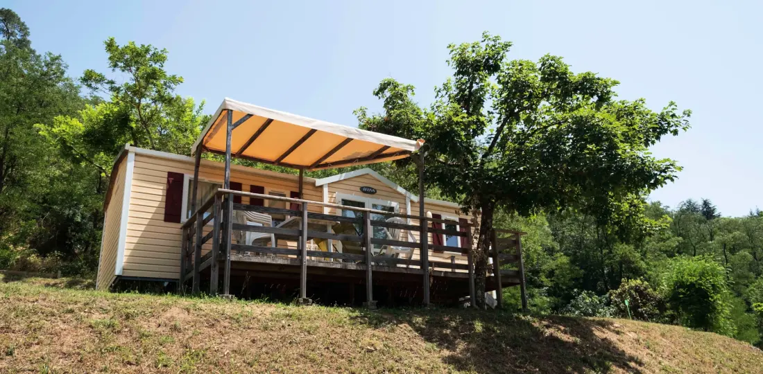 Flower Camping Mas de Champel 4 étoiles★★★★