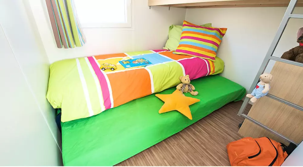 Kwiat Camping Mas de Champel 4 Gwiazdy★★★★ 4 Gwiazdy★★★★ 4 Gwiazdy★★★★ 4 Gwiazdy★★★★