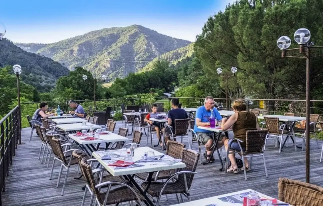 Flower Camping Mas de Champel 4 étoiles★★★★