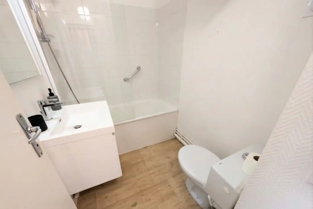 Luminous apartman Balcony Filant Sea View