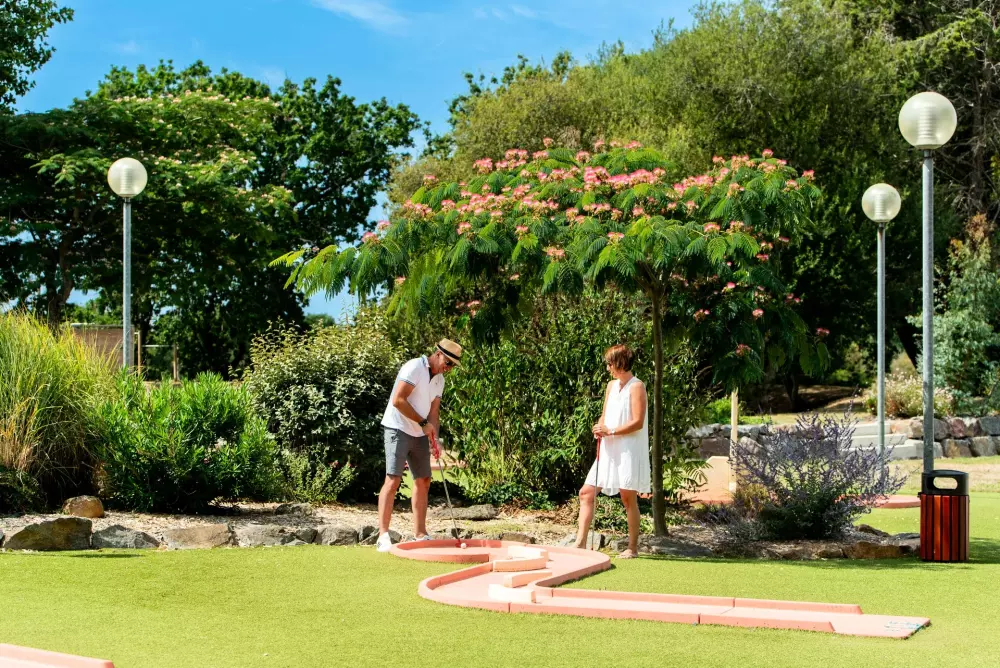 Camping Club Le Trianon 5 Stars★★★★★ - MS Holidays