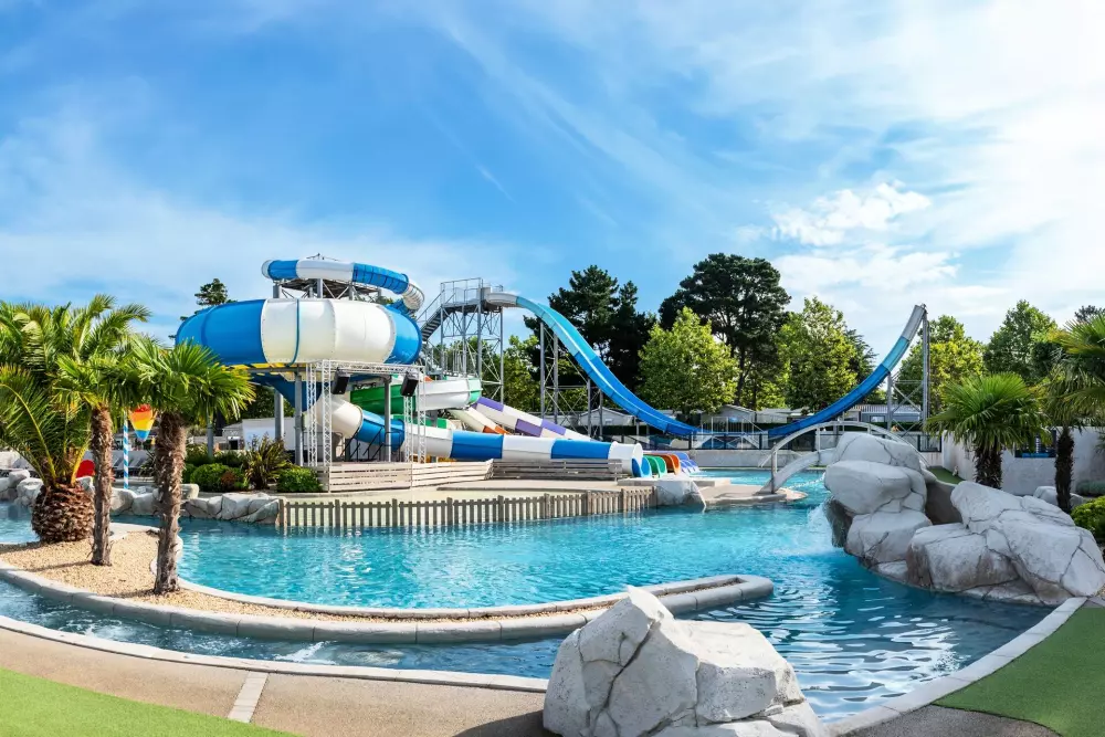 Camping Club Le Trianon 5 Stars★★★★★ - MS Holidays