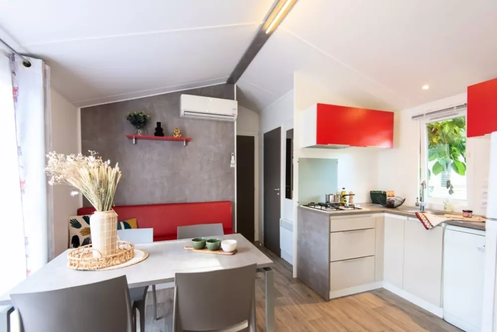 Camping Club Le Trianon 5 Stars★★★★★ - MS Holidays