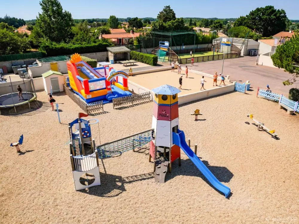 Campsite Le Moulin de la Salle 4 Stars★★★★