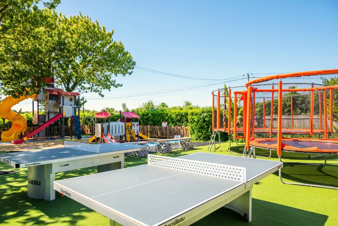 Camping Le Nid d'Été 4 Estrellas★★★★