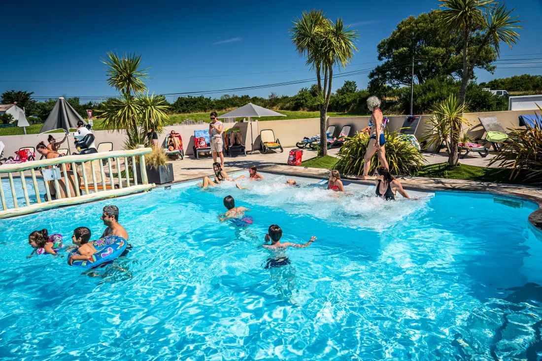 Camping Le Nid d'Été 4 Estrellas★★★★