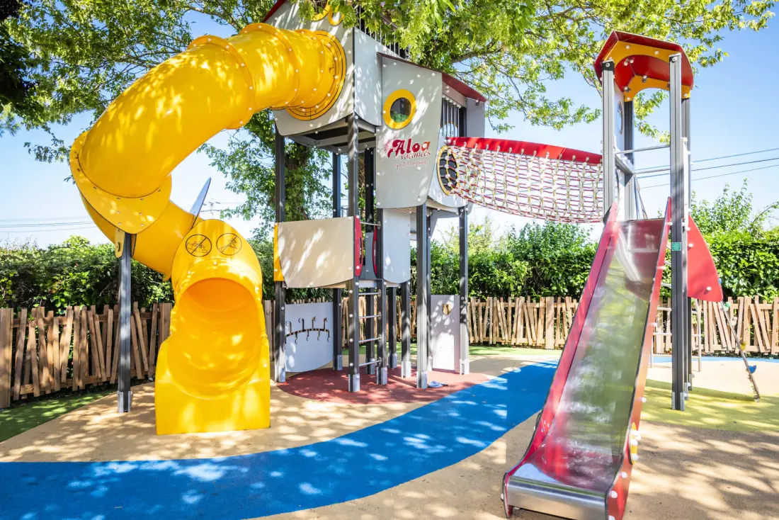 Camping Le Nid d'Été 4 Estrellas★★★★