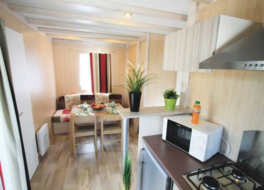 Camping Les Pirons 5 Sterren★★★★★