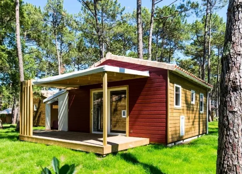 Camping Les Pirons 5 Sterren★★★★★