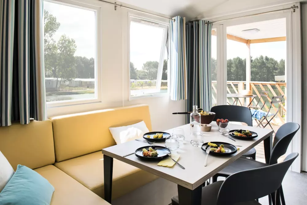Campingplatz Les Pirons 5 Sterne★★★★★