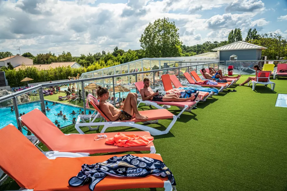 Camping Les Pirons 5 Sterren★★★★★