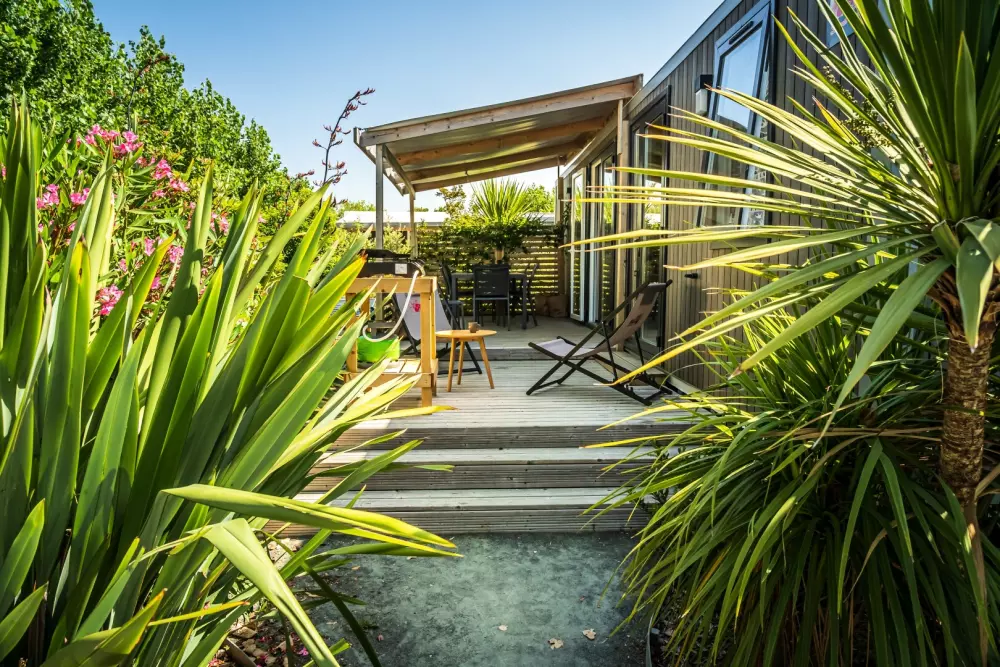 Camping Les Pirons 5 Sterren★★★★★