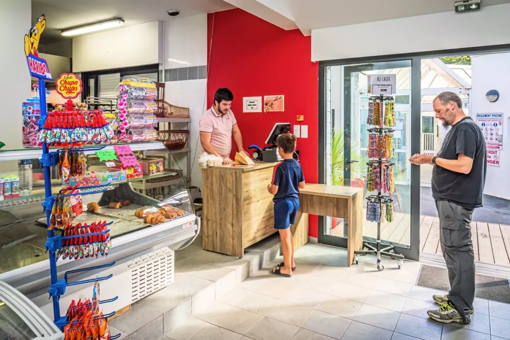 Camping Les Pirons 5 Sterren★★★★★