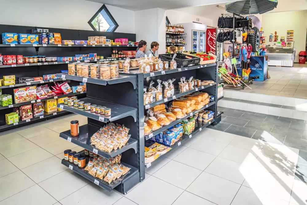 Camping Les Pirons 5 Sterren★★★★★