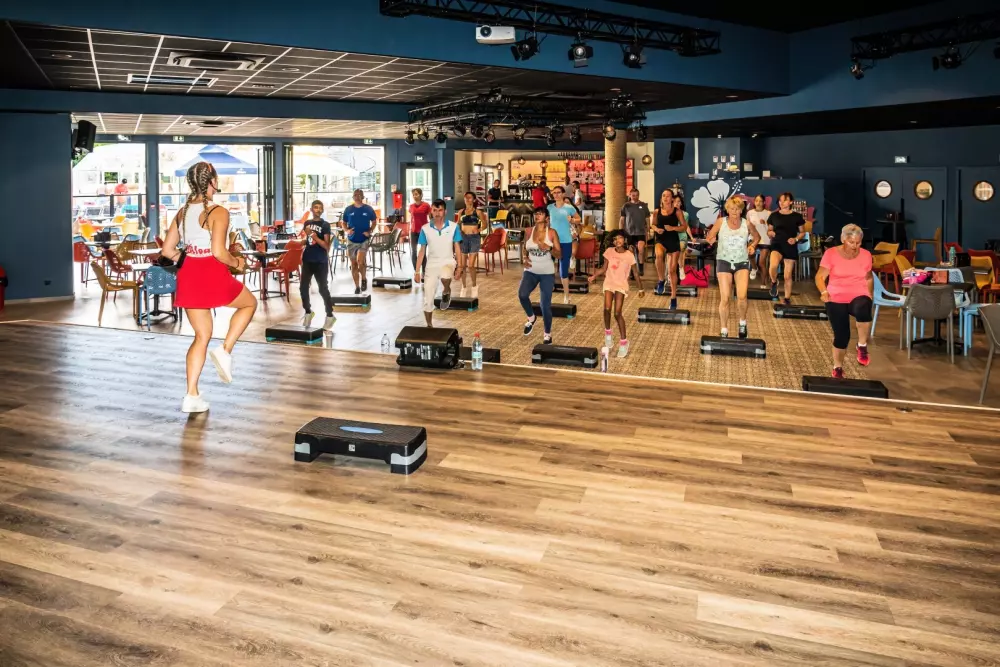 Camping Les Pirons 5 Sterren★★★★★