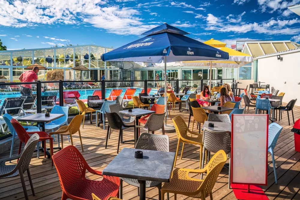 Camping Les Pirons 5 Sterren★★★★★