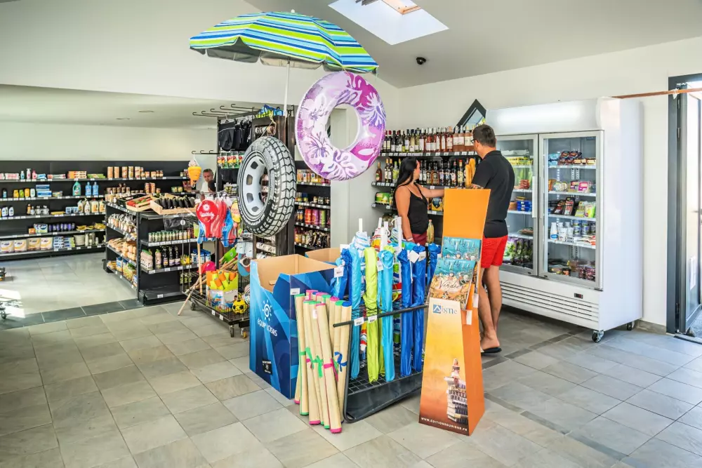 Camping Les Pirons 5 Sterren★★★★★