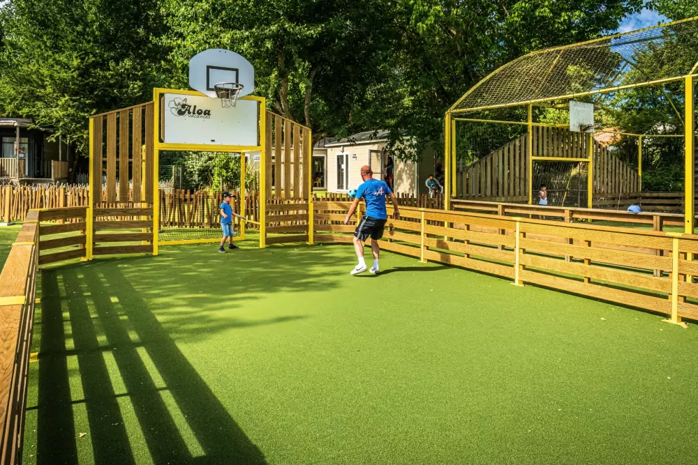 Camping Les Pirons 5 Sterren★★★★★