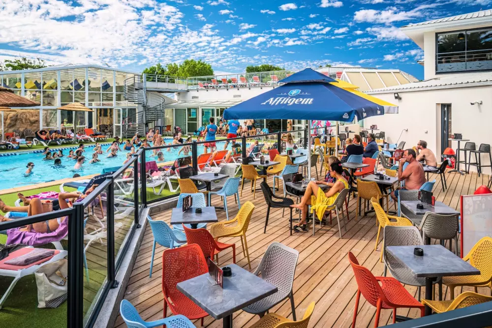 Camping Les Pirons 5 Sterren★★★★★