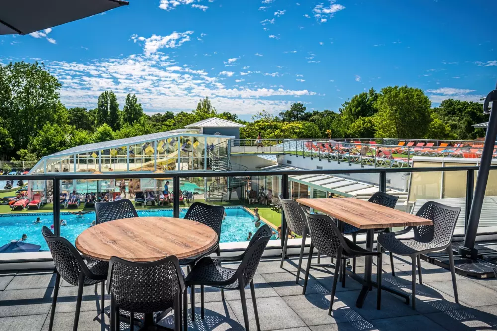 Camping Les Pirons 5 Sterren★★★★★