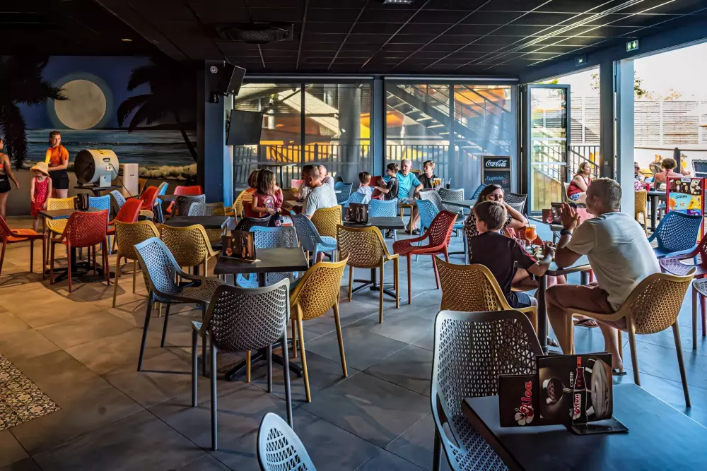 Camping Les Pirons 5 Sterren★★★★★