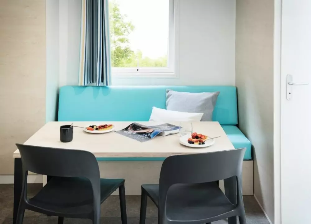 Camping Les Pirons 5 Sterren★★★★★