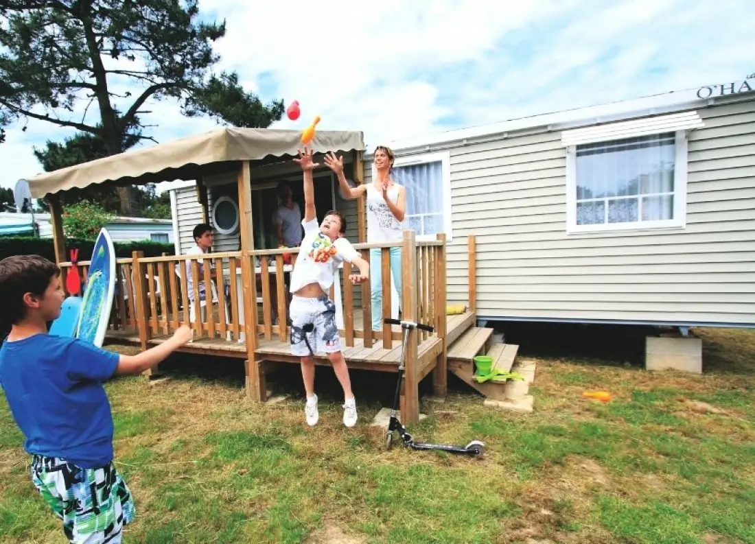 Camping Les Pirons 5 étoiles★★★★★