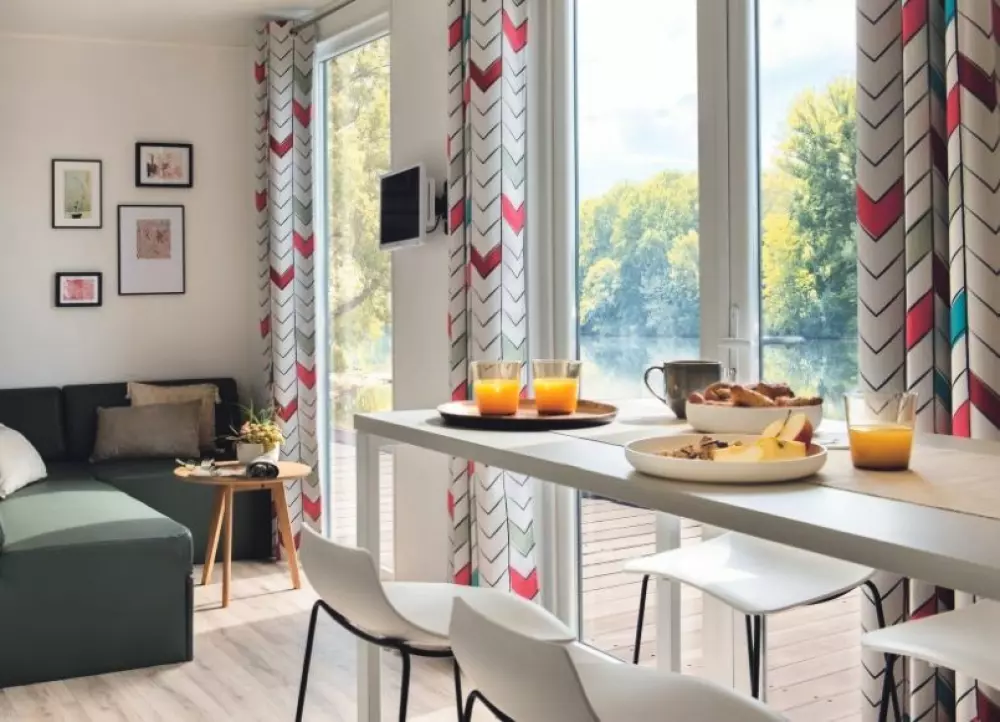 Camping Les Pirons 5 Sterren★★★★★