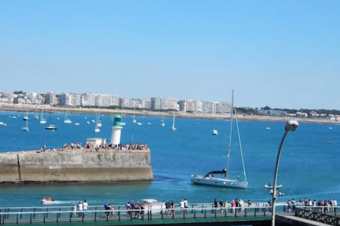 Superb View a Chenal des Sands D'olonne-ről