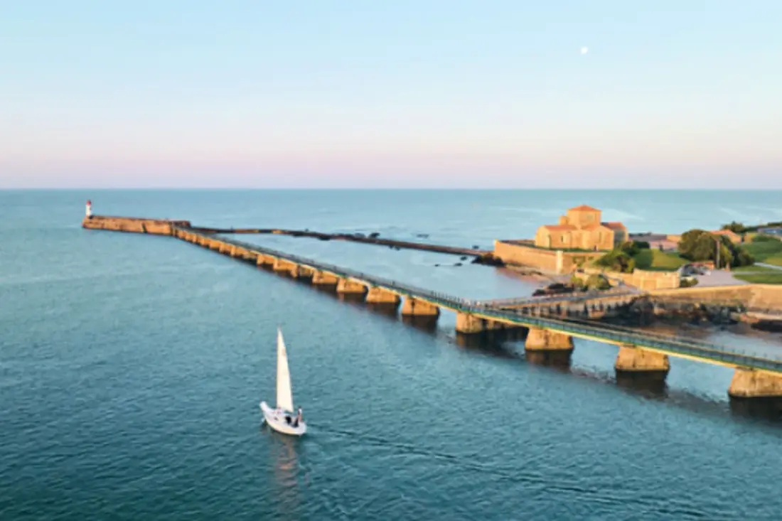 Visszafordíthatatlan nézet a Chenal des Sands D'olonne-ről