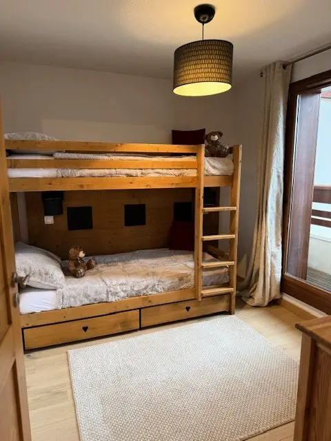 Bat B Emerald Chalets