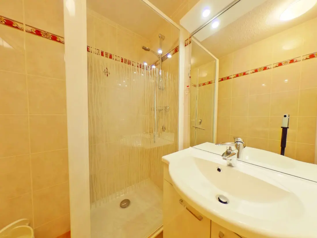 Brezeniu Bat B Residence