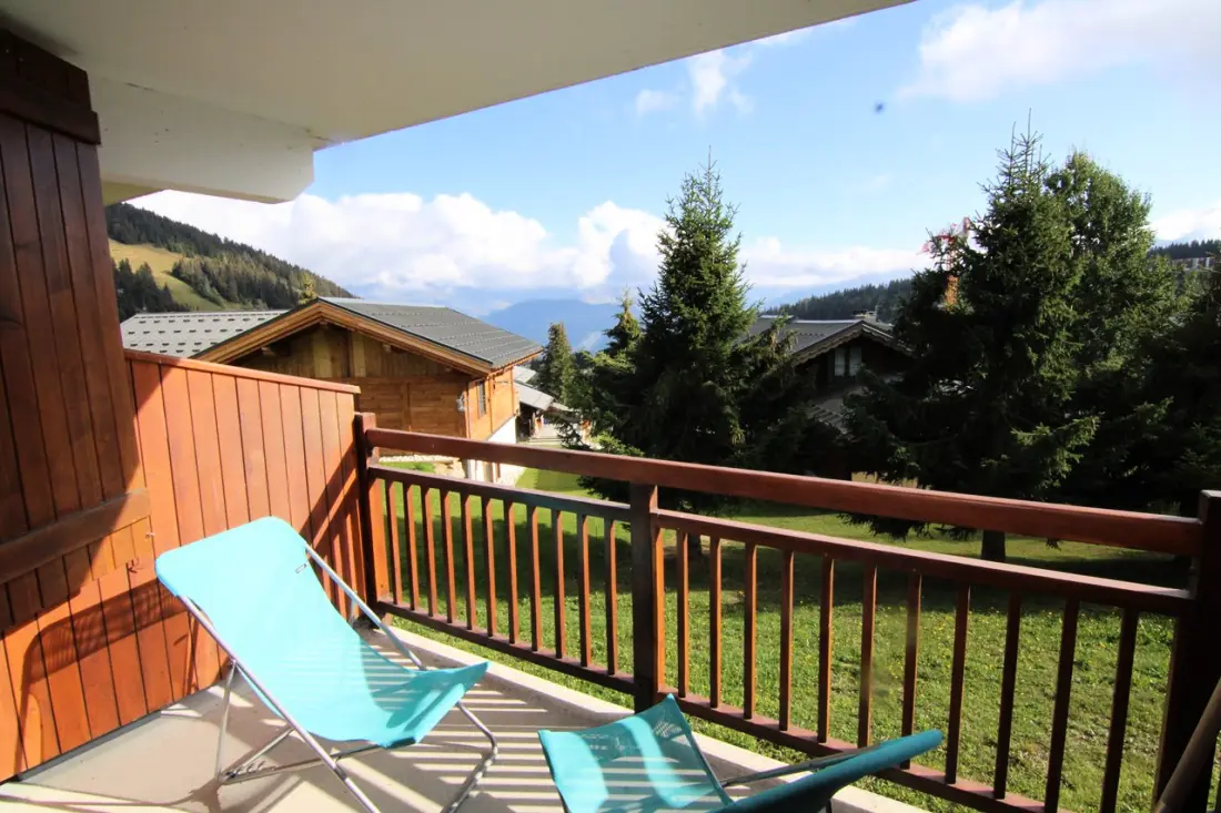 Alpine Garden Residence - Armeria