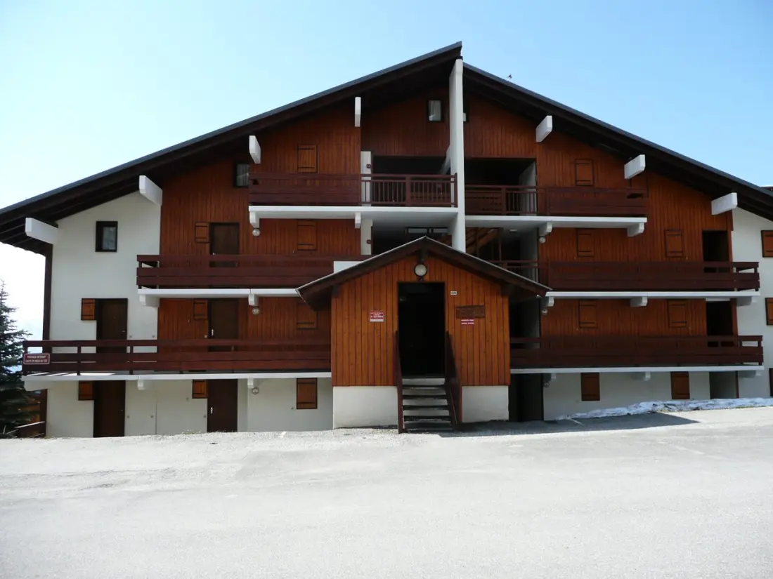 Alpine Garden Residence - Armeria