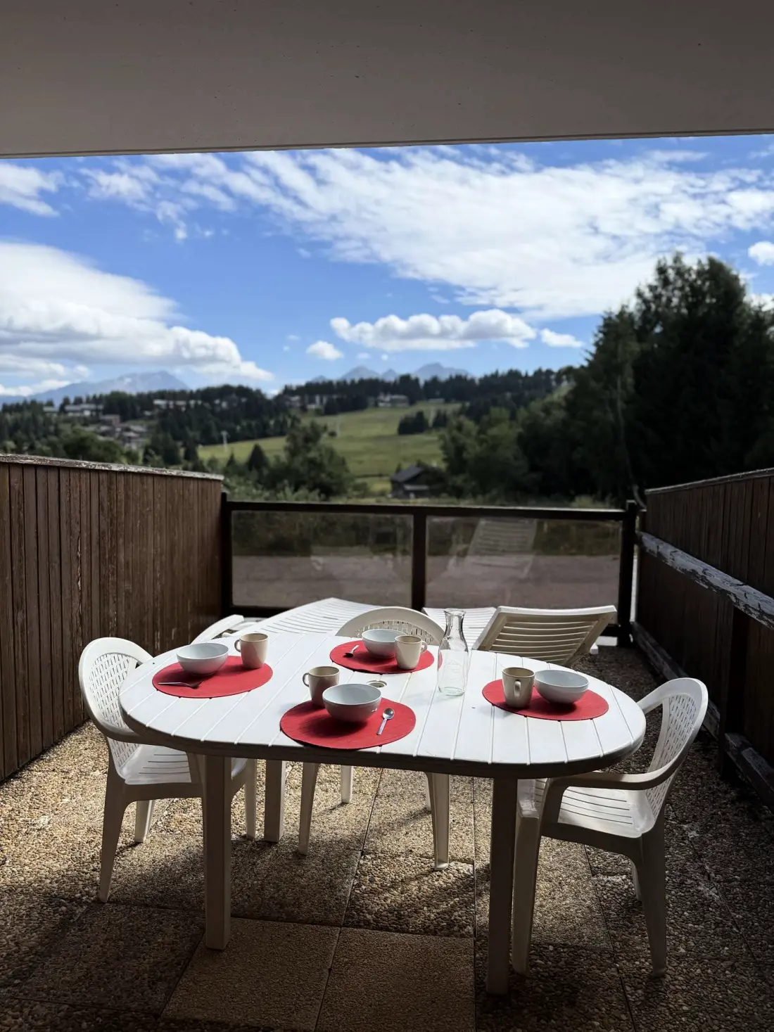 Alpine Garden Residence - Carlines