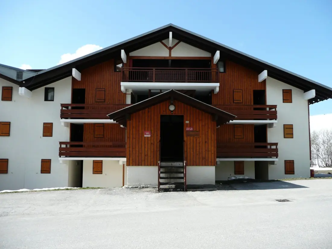 Alpine Garden Residence - Carlines