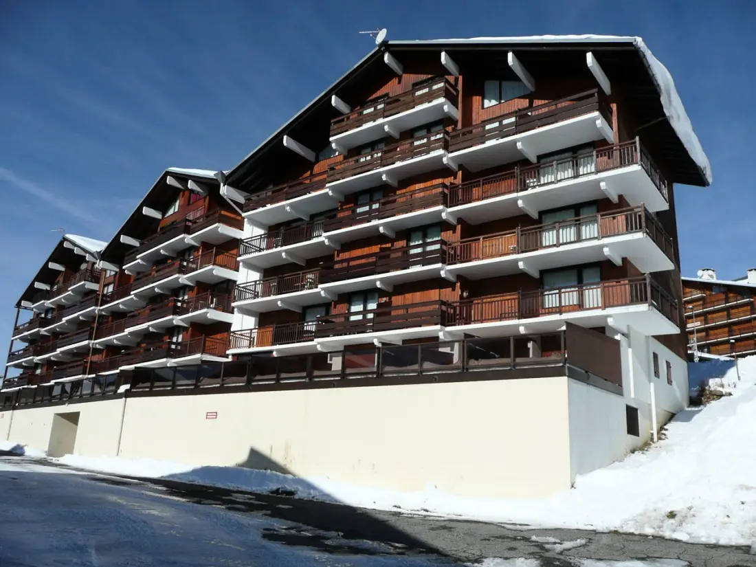 Alpine Garden Residence - Doronics