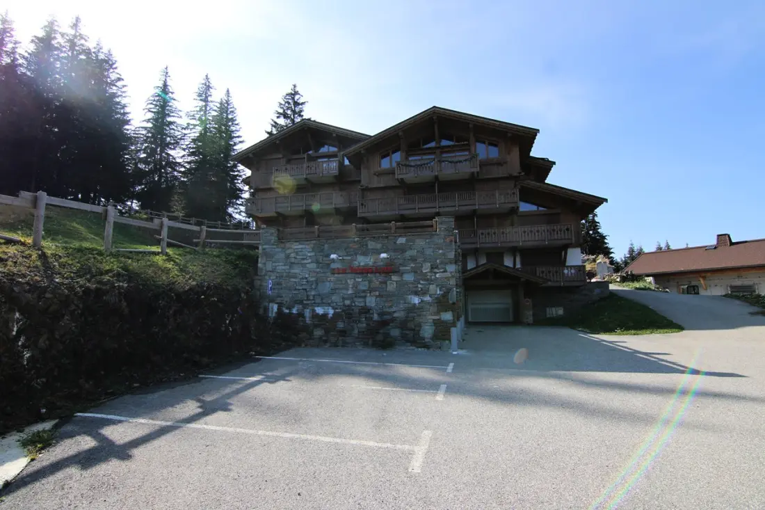 Tetras Lyre Residence